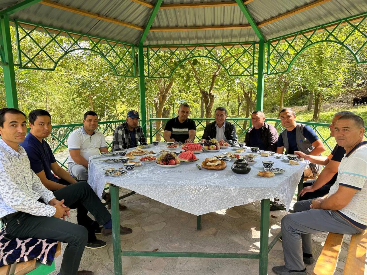Hayat Guesthouse Nuratau Mountain Yukary-Ukhum Luaran gambar