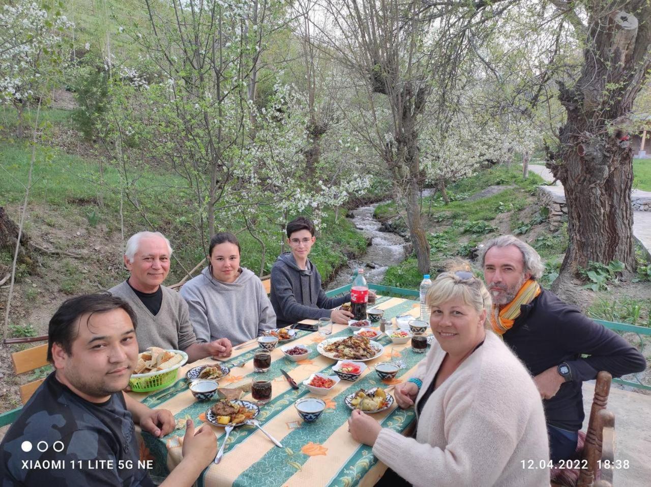 Hayat Guesthouse Nuratau Mountain Yukary-Ukhum Luaran gambar